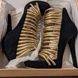 COPY - Michael Kors, black and gold Cameron Dress Platform Heel, size 9.5M